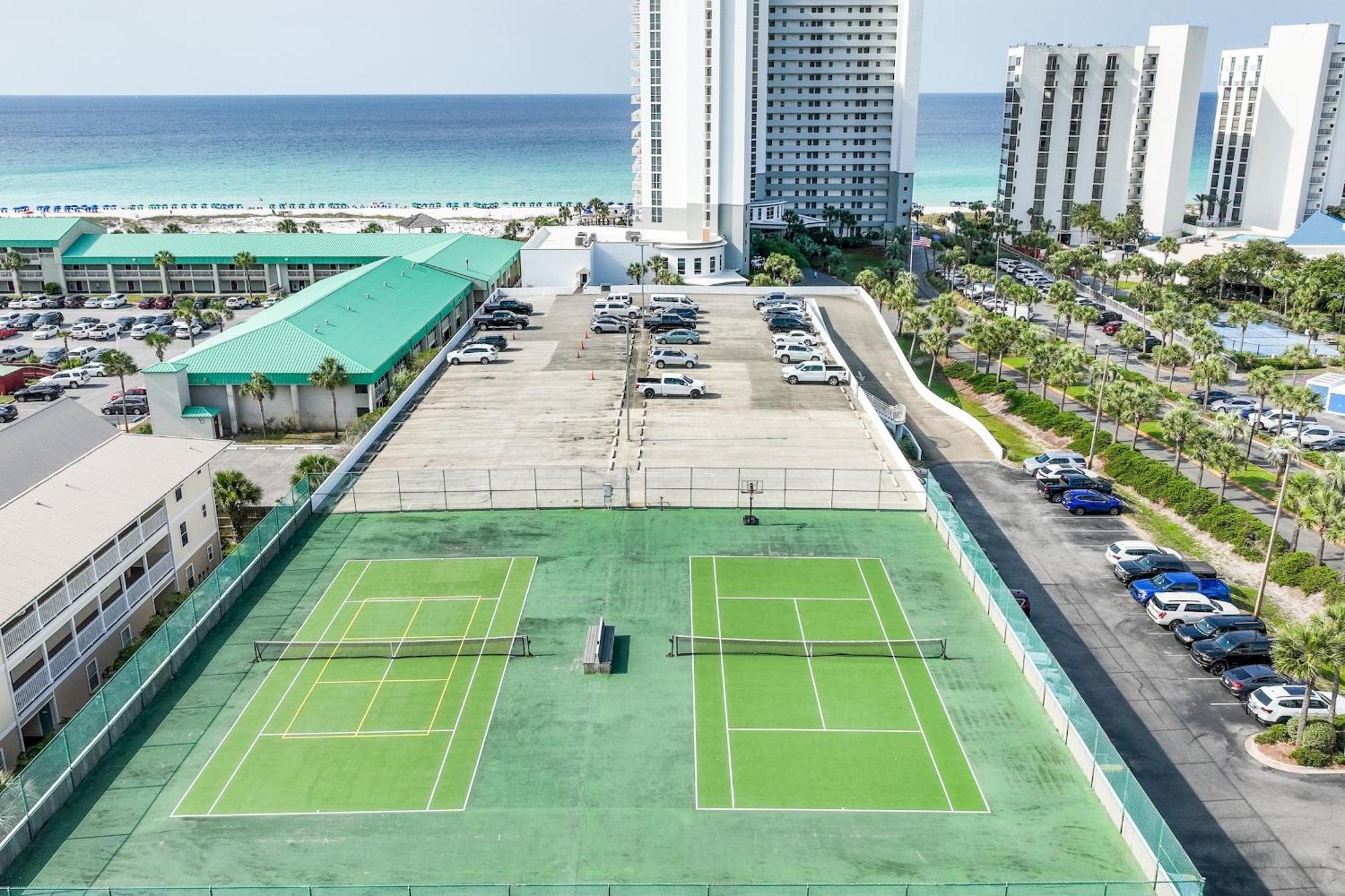 Pelican Beach Resort By Panhandle Getaways Destin Exteriör bild