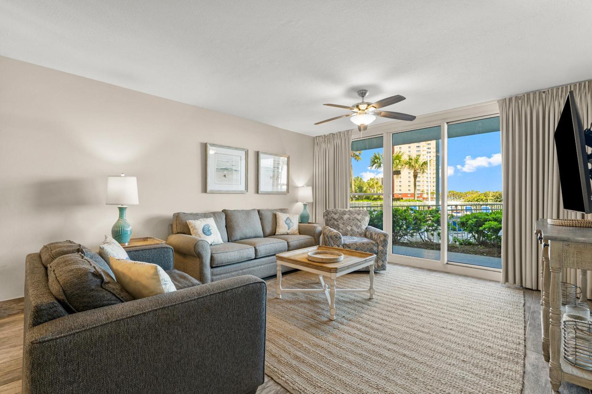 Pelican Beach Resort By Panhandle Getaways Destin Rum bild