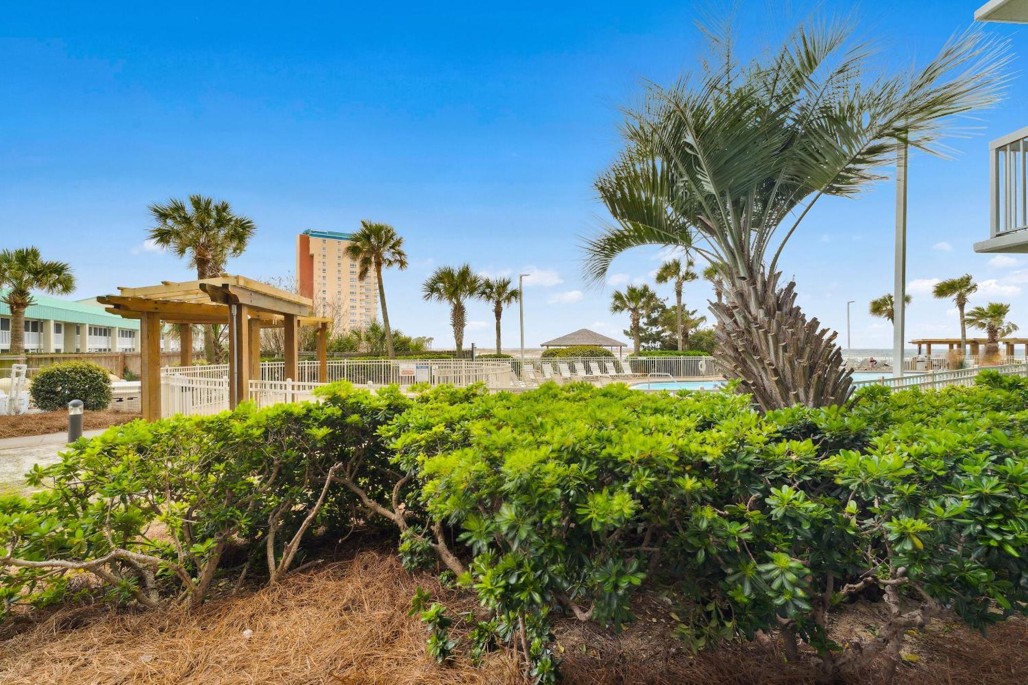 Pelican Beach Resort By Panhandle Getaways Destin Rum bild