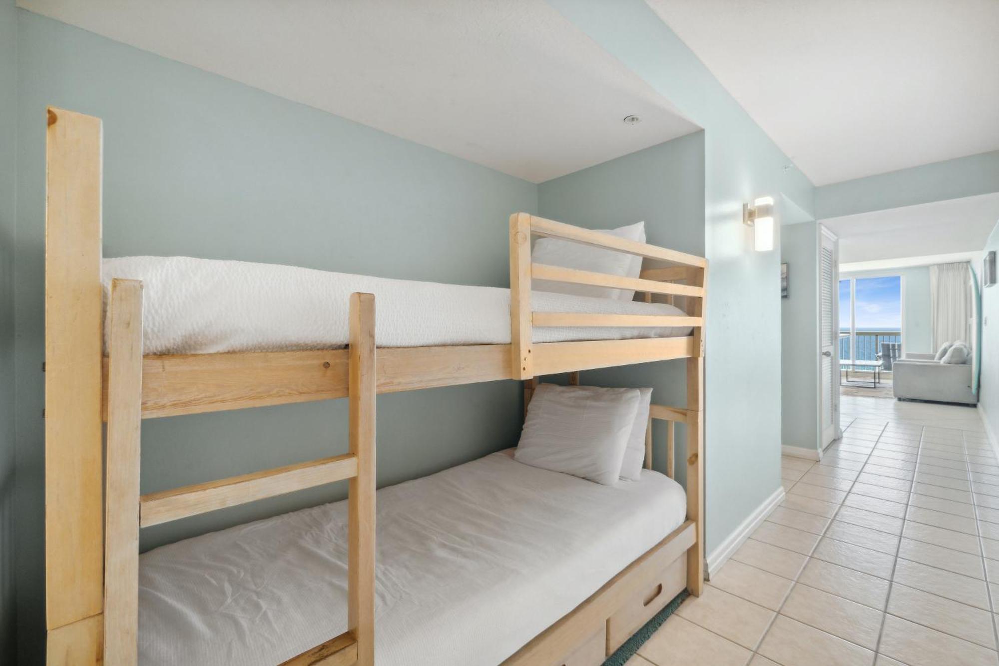 Pelican Beach Resort By Panhandle Getaways Destin Rum bild